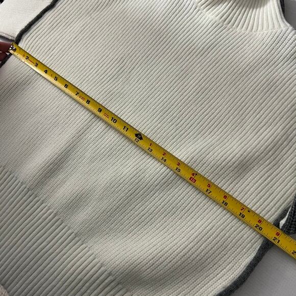 FORE Cream Gray Colorblock Sweater Women Size Medium - Picture 3 of 9